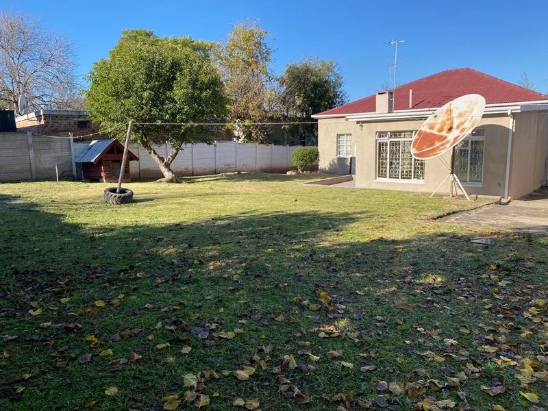 To Let 3 Bedroom Property for Rent in Top Town Eastern Cape